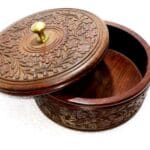 Premium Quality Sheesham Wooden Handmade Chapati Box / Casserole made up of single piece wood with Brass Knob