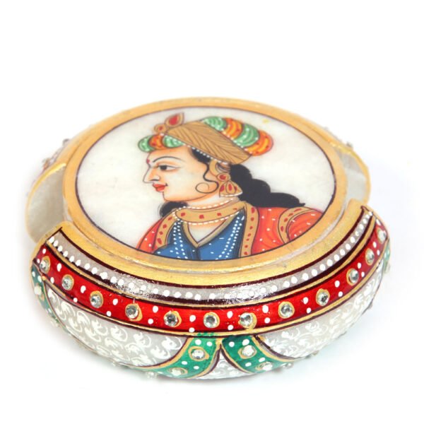 Marble Crafted Tea Coaster With Rajpooti Lady Print
